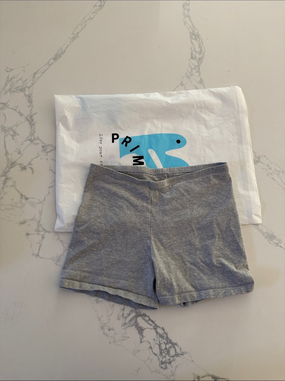 Primary kids under shorts // grey // size 12 // GUC/VGUC (SET OF 8)